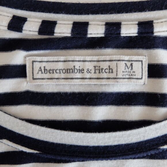 Abercrombie & Fitch Black & White Striped Long Sleeve Top Size Medium - Picture 4 of 6